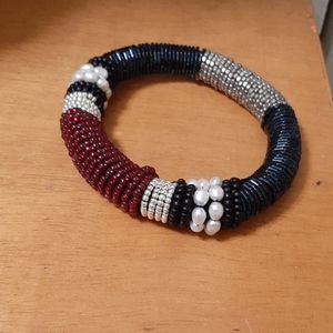 8" Unique Beaded Bracelet